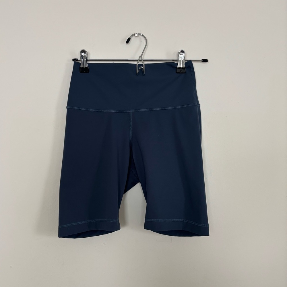 Everlane Perform Blue Bike Shorts — Size Small
